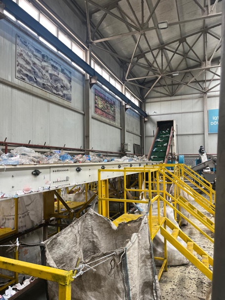 Sorting and quality control area